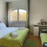 Meszko Park House Гостевой дом Будапешт